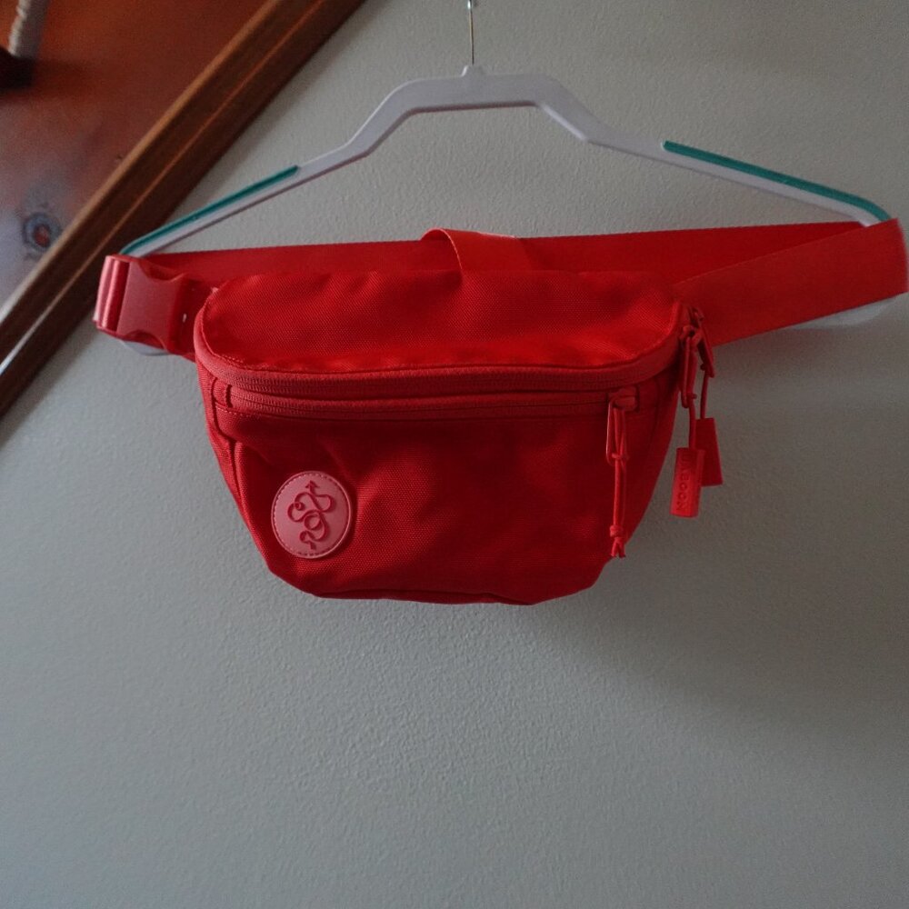 Baboon to the Moon Full Size Fanny Pack 3L Women's Crossbody Belt Bag Red - Picture 3 of 9